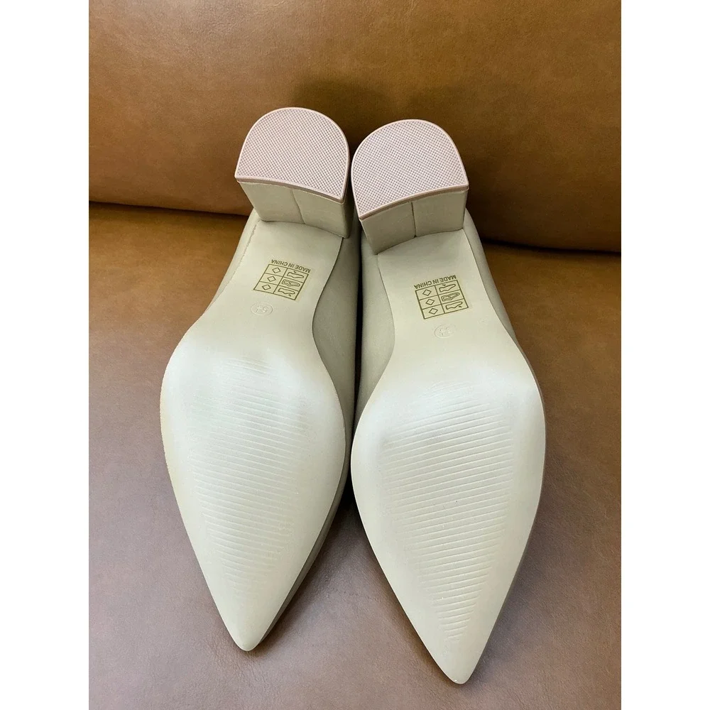 Journee Collection Simonne Pump Womens 5.5 Wide Honey Block Heel Pointed